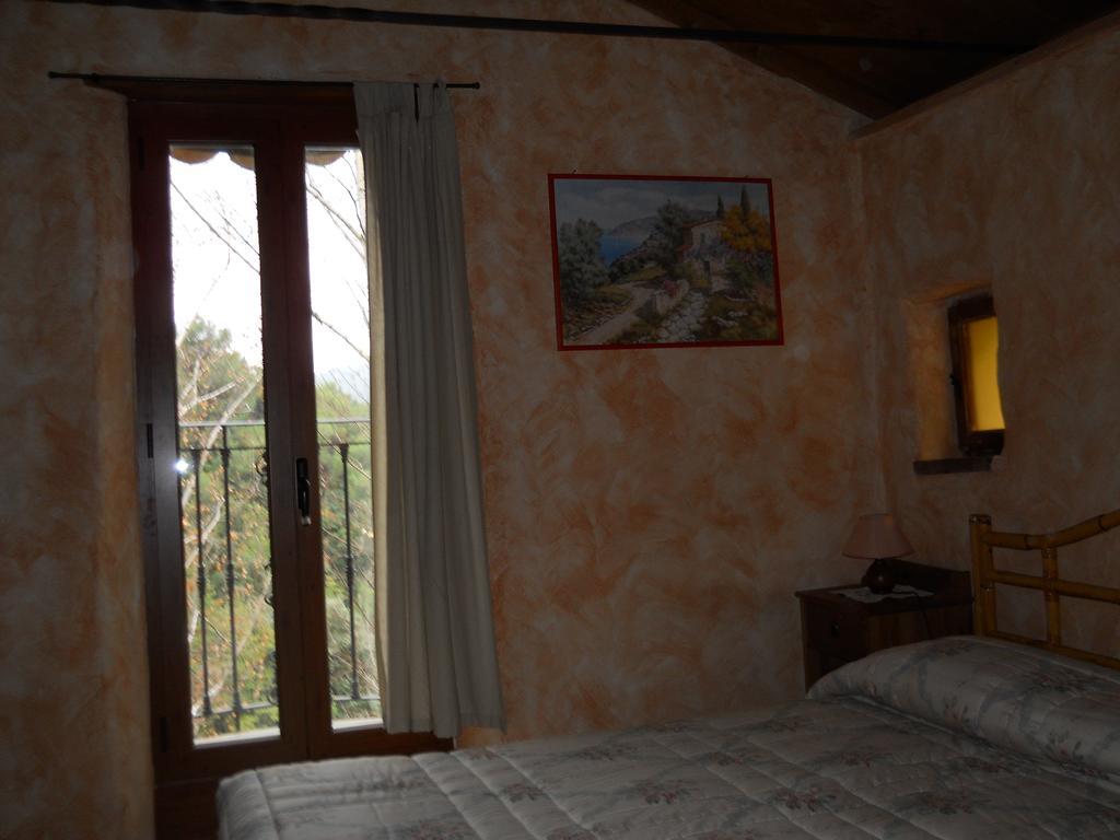 Lo Scoiattolo Villa Ventimiglia Phòng bức ảnh