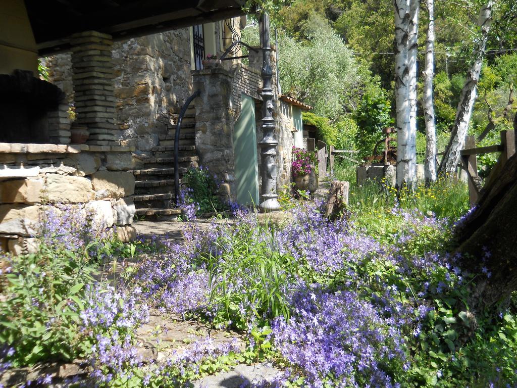 Lo Scoiattolo Villa Ventimiglia Ngoại thất bức ảnh
