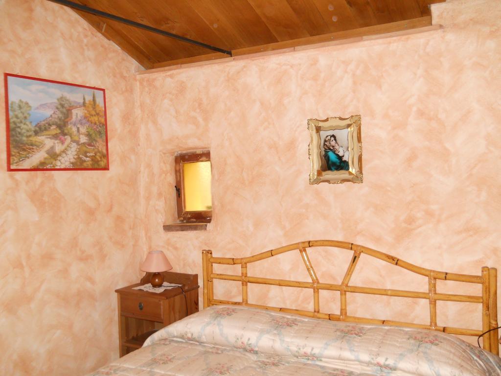 Lo Scoiattolo Villa Ventimiglia Phòng bức ảnh